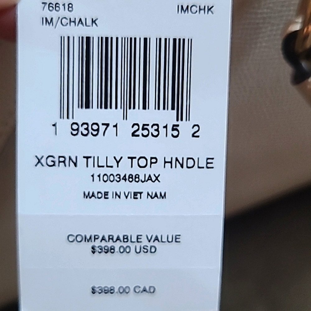 SOLD Coach Tilly Top Handle in Winter White/Chalk - Picture 9 of 10